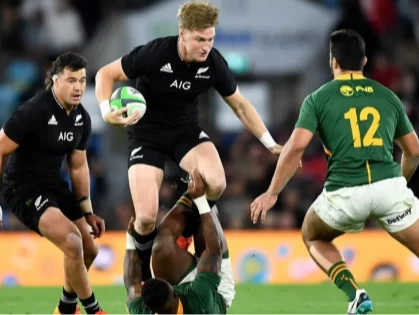 Tugas Barrett di URC untuk memberi manfaat bagi All Blacks