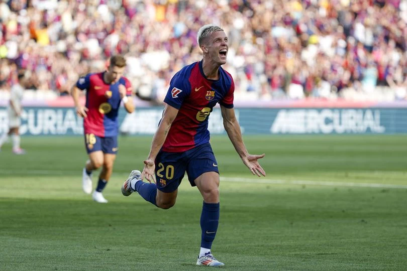 Barcelona Selamat! CSD Berikan Lampu Hijau untuk Pendaftaran Dani Olmo dan Pau Victor