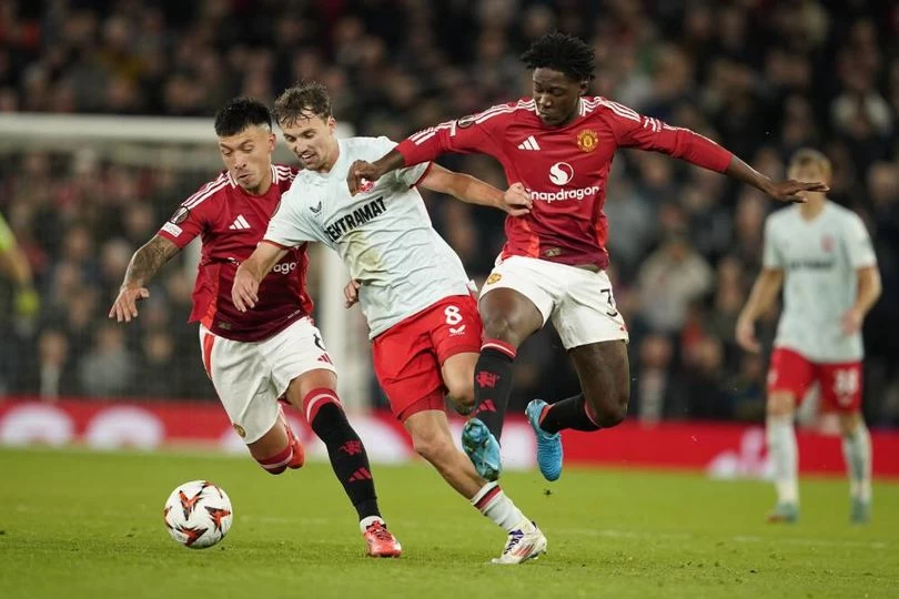 Garnacho Bisa Pergi, tapi Kobbie Mainoo Harus Tetap di Manchester United