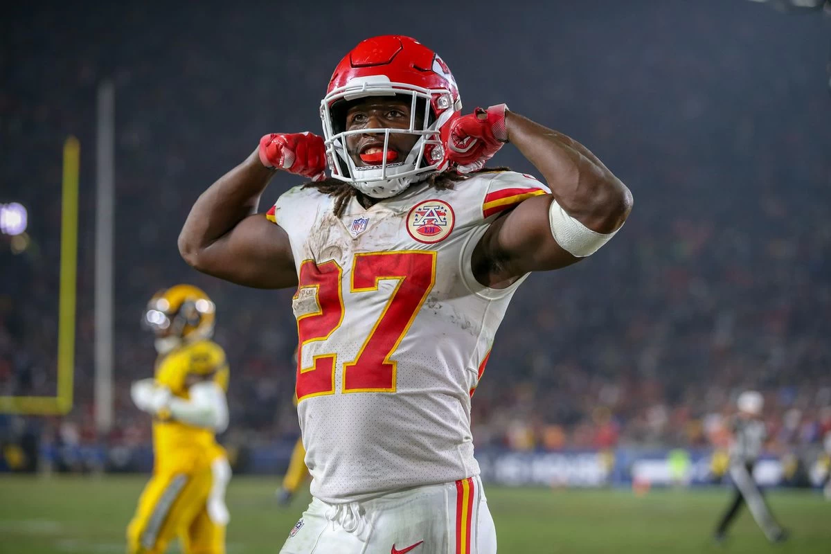 Kembalinya Kareem Hunt ke Kansas City Chiefs