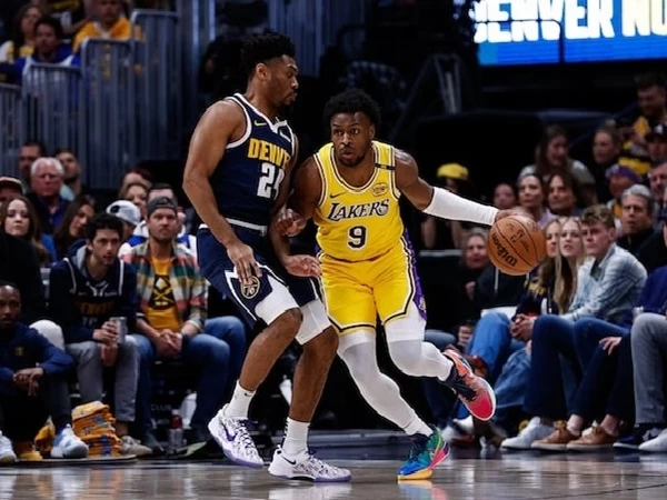 Los Angeles Lakers diejek ketika mereka memilih Bronny James dalam NBA Draft 2024, sebuah keputusan yang sudah diduga banyak orang tetapi tetap mengejutkan saat benar-benar terjadi