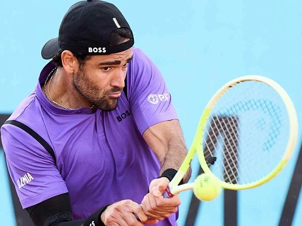 Matteo Berrettini Capai Kemenangan Ke-200 Dalam Karier Di Madrid