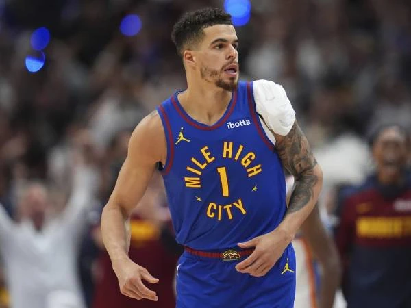 Michael Porter Jr Bermain Hanya Dengan “Satu Tangan” Sepanjang Playoff