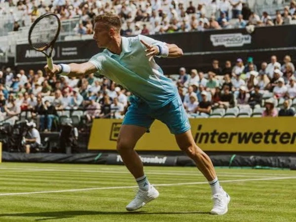 Masuki Grass-Court, Jiri Lehecka Tak Buang Waktu Di Stuttgart