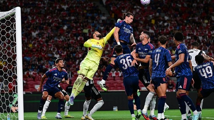 Arsenal Vs Newcastle: The Gunners Menang 3-2  