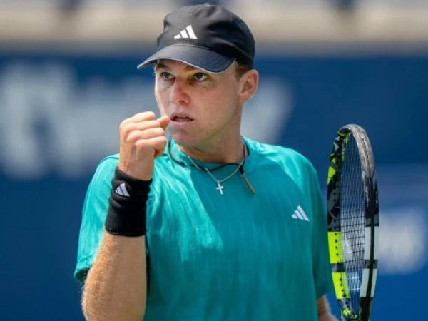 Kesampingkan Persahabatan, Alex Michelsen Bungkam Learner Tien Di Toronto