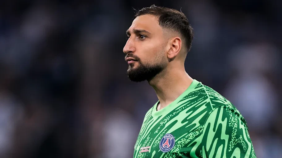 City & Bayern Ikut Berburu Donnarumma