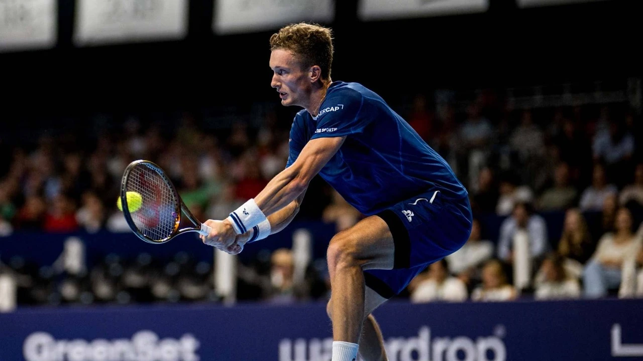 Tampil Perkasa, Jiri Lehecka Bungkam Petenis Tuan Rumah Di Brussels