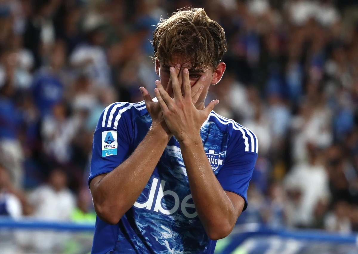 Talenta Muda Bersuara, Nico Paz dan Como Hentikan Langkah Juventus