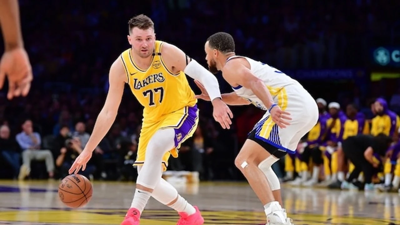 Luka Doncic Tak Sabar Duel dengan Steph Curry di Laga Perdana