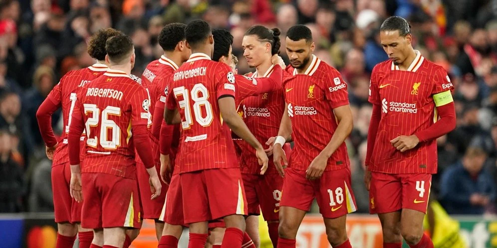 Krisis Bek Kanan, Liverpool Mau Mainkan Siapa?