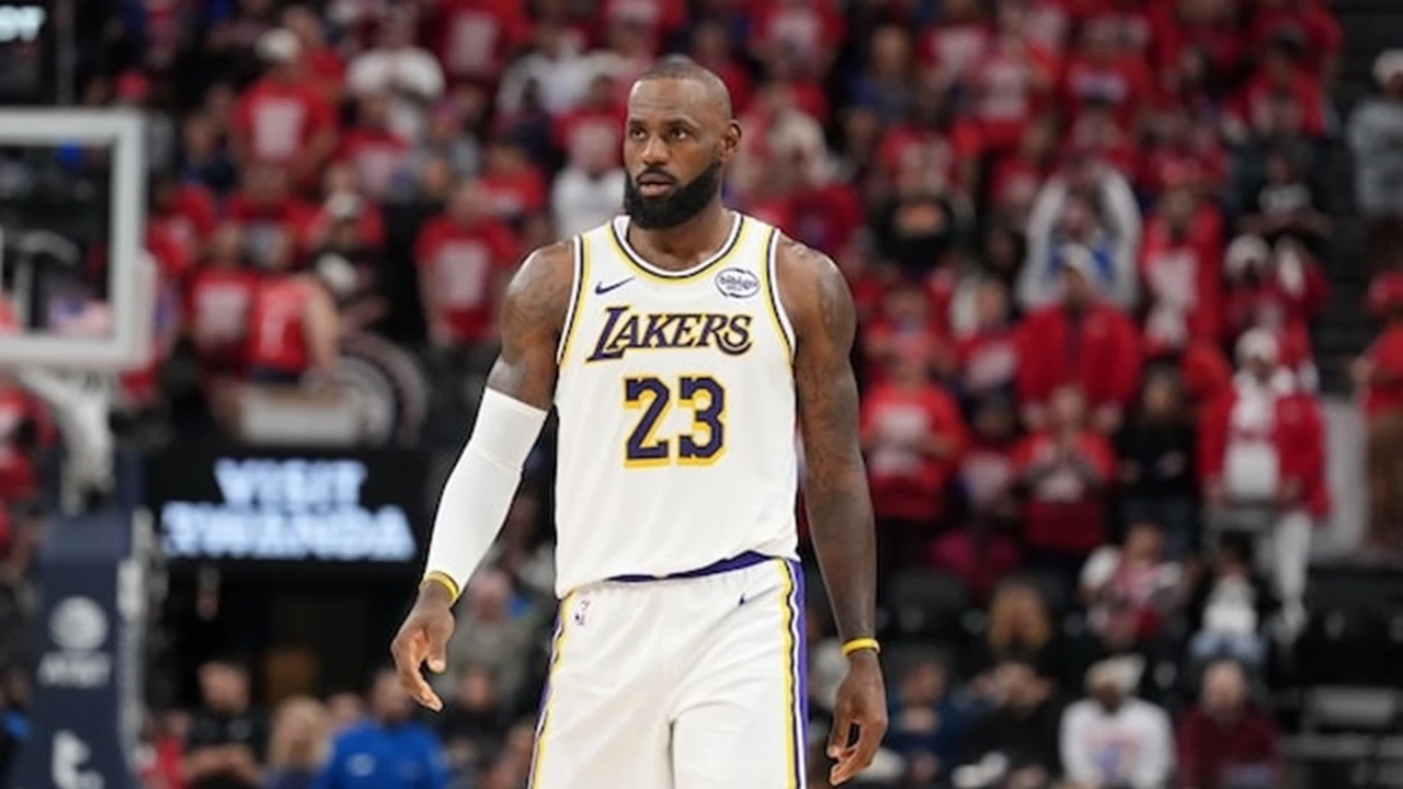 Lakers Dihantam Badai Cedera, Begini Komentar LeBron James