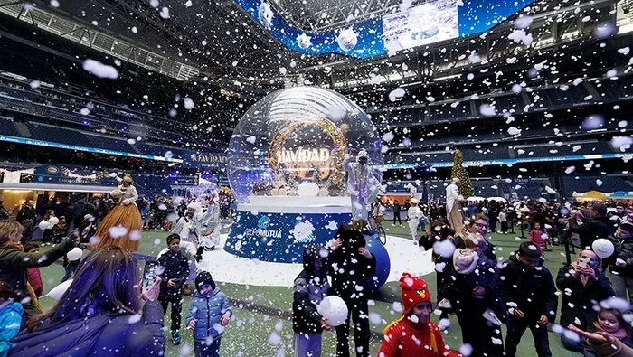 Wow! Kandang Real Madrid Diubah Jadi Wisata Natal 2025